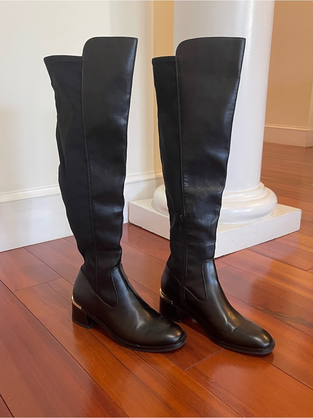 Unisa "Unaklen" Black Faux Leather Over-the-Knee Stretch Boots Size 6M